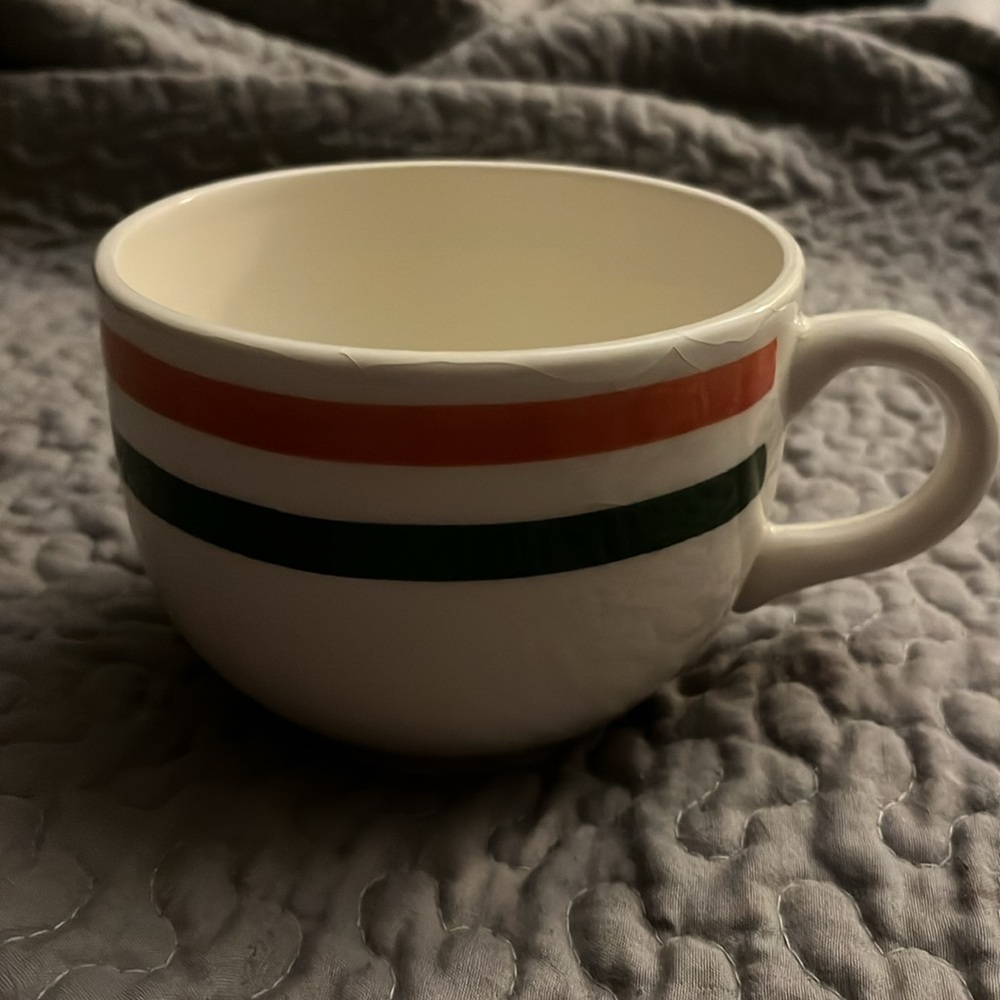 CERAMIC COFFEE MUG 18 OZ WHITE WITH ORANGE & GREEN STRIPE MADE IN ITALY VTG